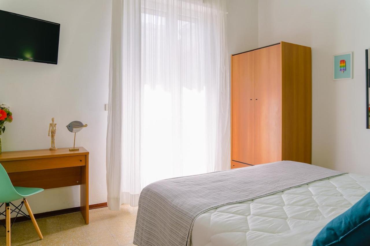 Hotel Mon Pays Rimini Exterior foto